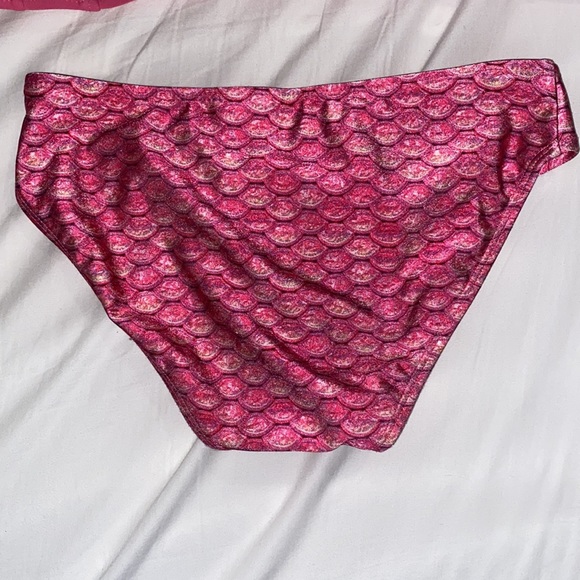 LIKE NEW Fin Fun/Mermaidens Clamshell Bikini Top & Bottoms- matches FinFun tails - Picture 10 of 14